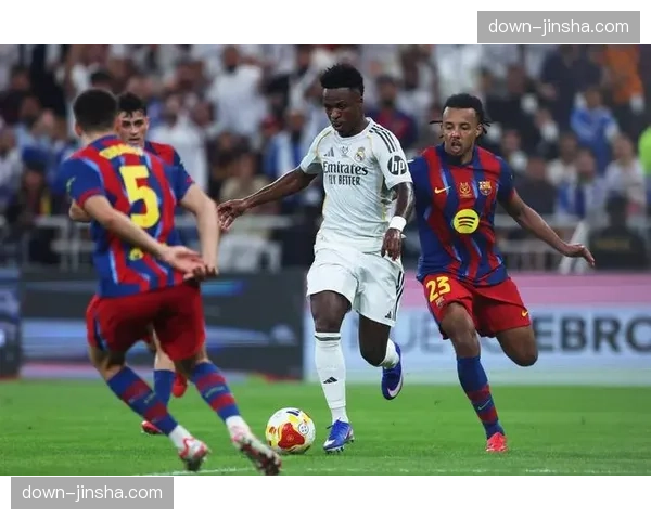 赛后速报:巴塞罗那0-2不敌皇马,弗里克赛后承认球队把握机会能力不足 赛后速报:巴塞罗那0-2不敌皇马,弗里克赛后承认球队把握机会能力不足